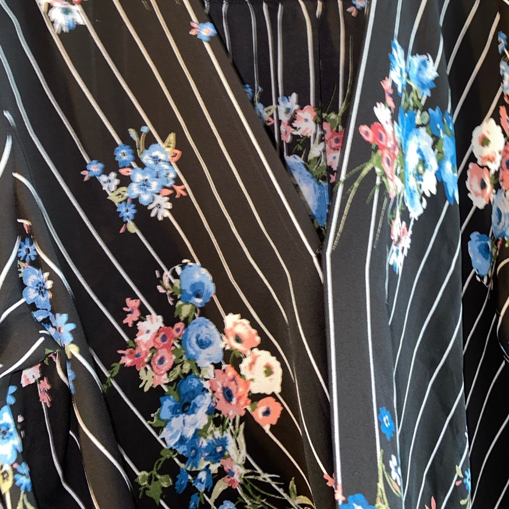 Flower stripped blouse 2XL - Picture 4 of 4